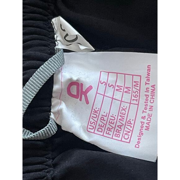 DK Men's Stretch Convertible Hiking Pants Nylon Blend Size S - Picture 8 of 9